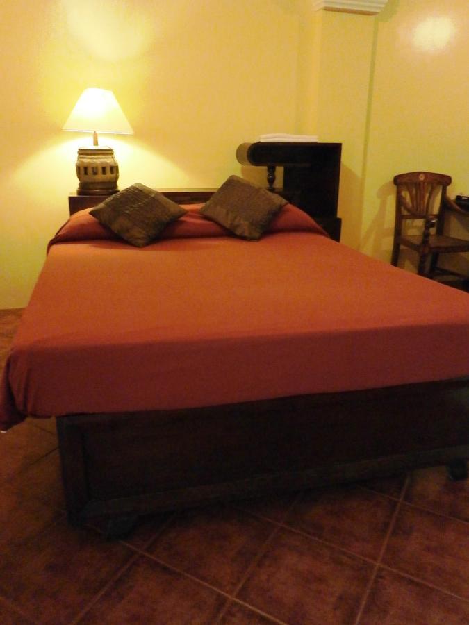 True Home Hotel Balabag  Habitación foto